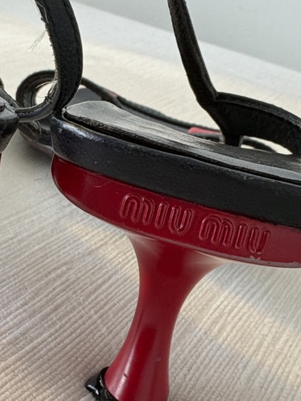 Vintage Miu Miu Navy Red Leather Slingback Heels 38.5 - Picture 5 of 8
